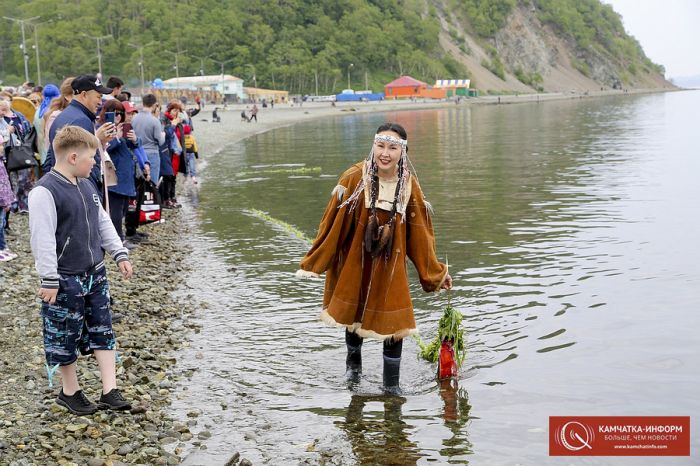 Рыцари, водолазы и корякские боги: Камчатка отпраздновала День России
