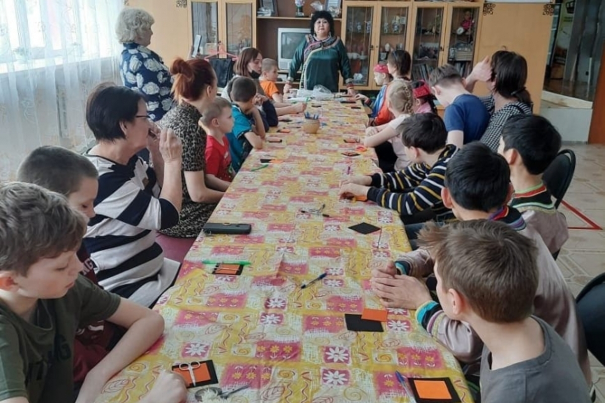 Община «Адига» в Приморье обучает детей и взрослых удэгейскому языку