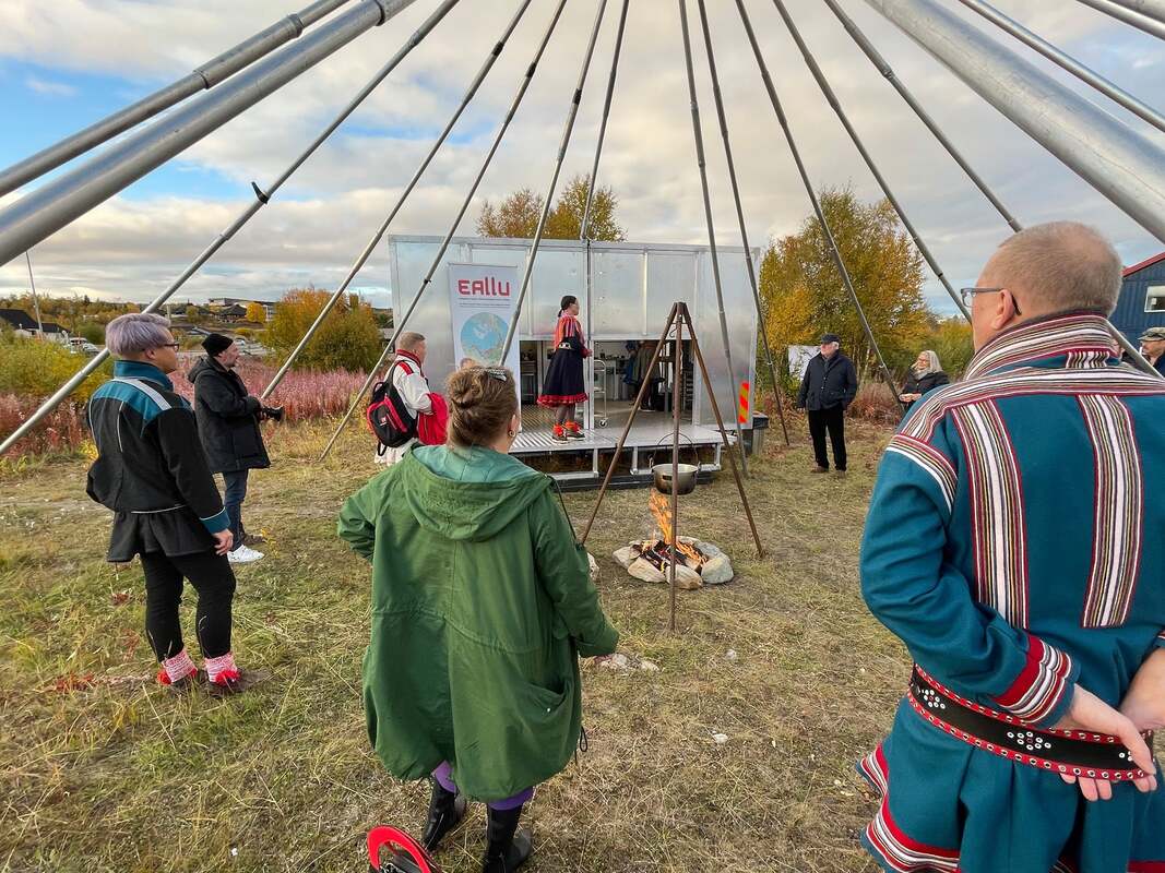 В Норвегию привезли продуктовую лабораторию коренных народов Арктики