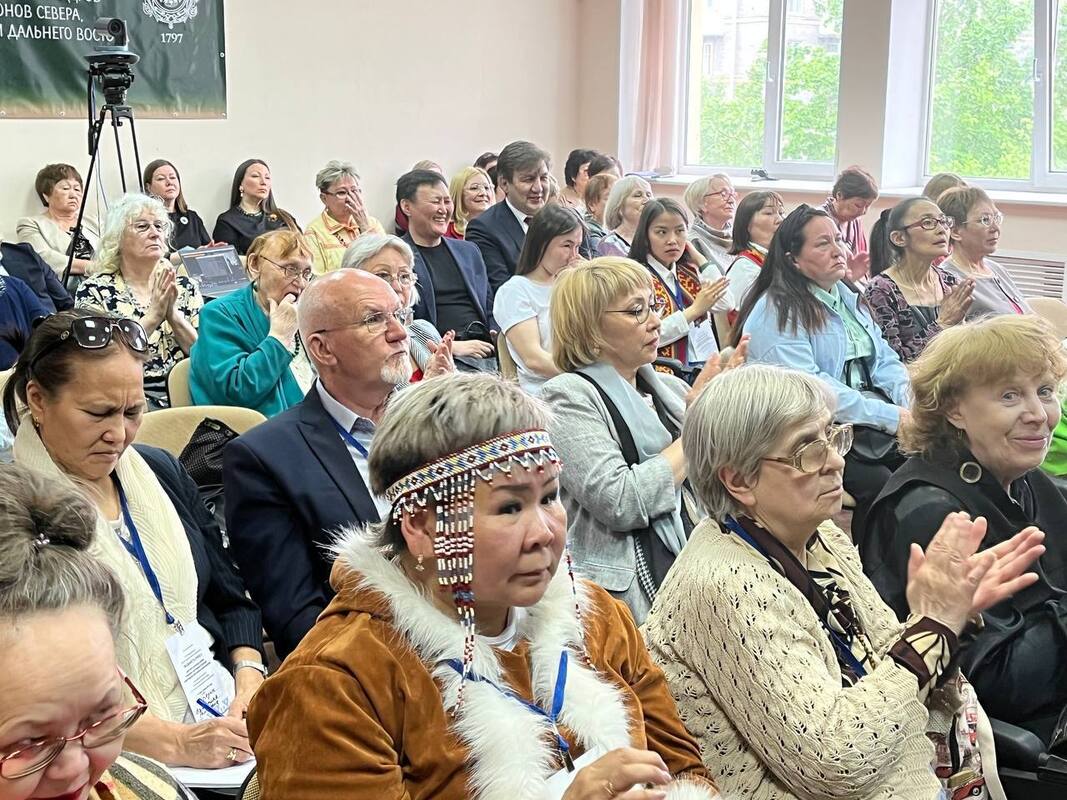 Выпускники и учёные собрались на юбилей Института народов Севера