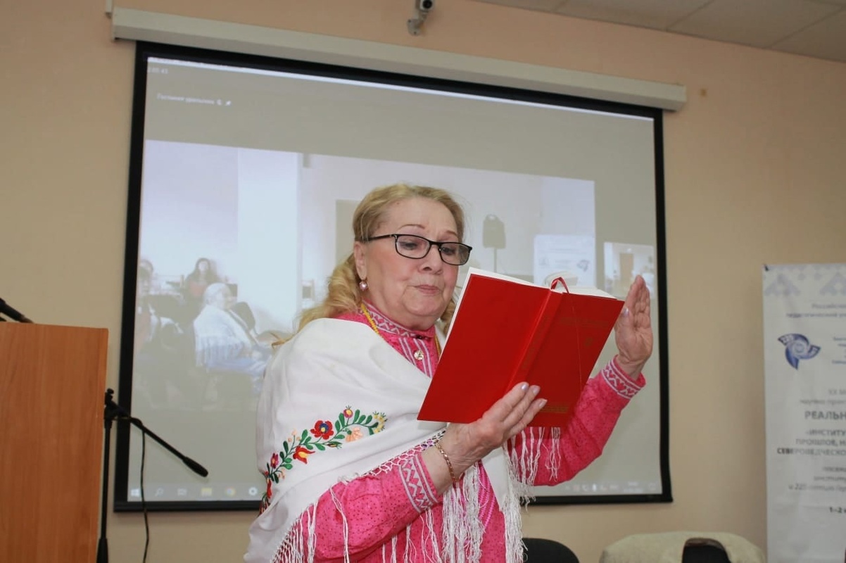 80 лет исполнилось преподавателю языка манси Дине Герасимовой