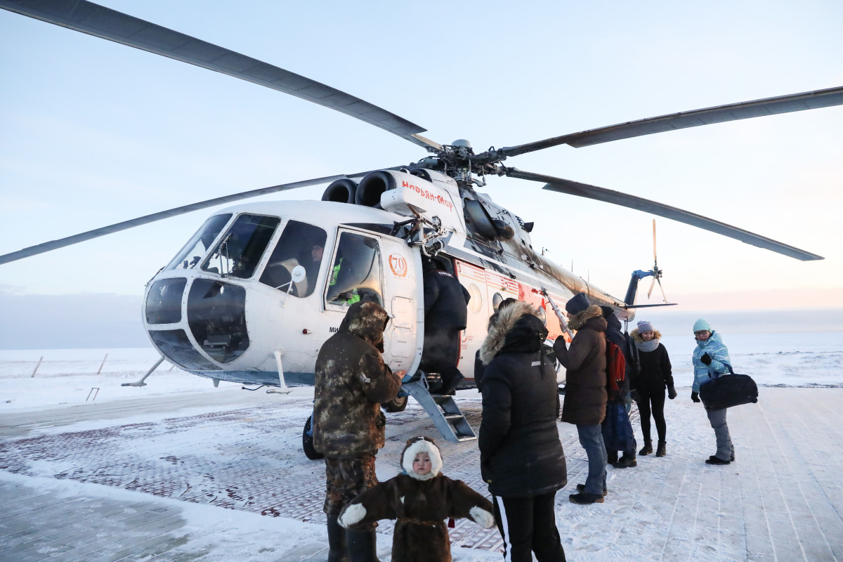 В НАО домой на каникулы более 150 школьников  отправят вертолетом