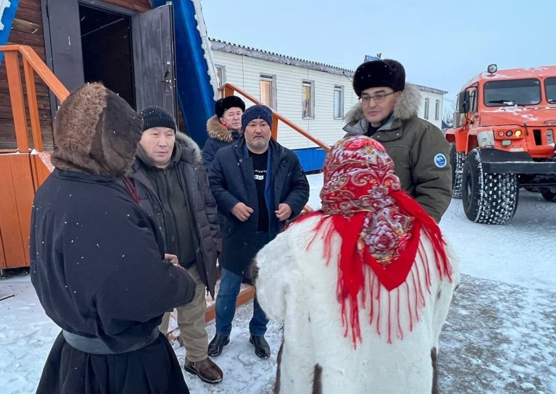 В Белоярск пришли бригады совхоза «Байдарацкий» для сдачи оленины
