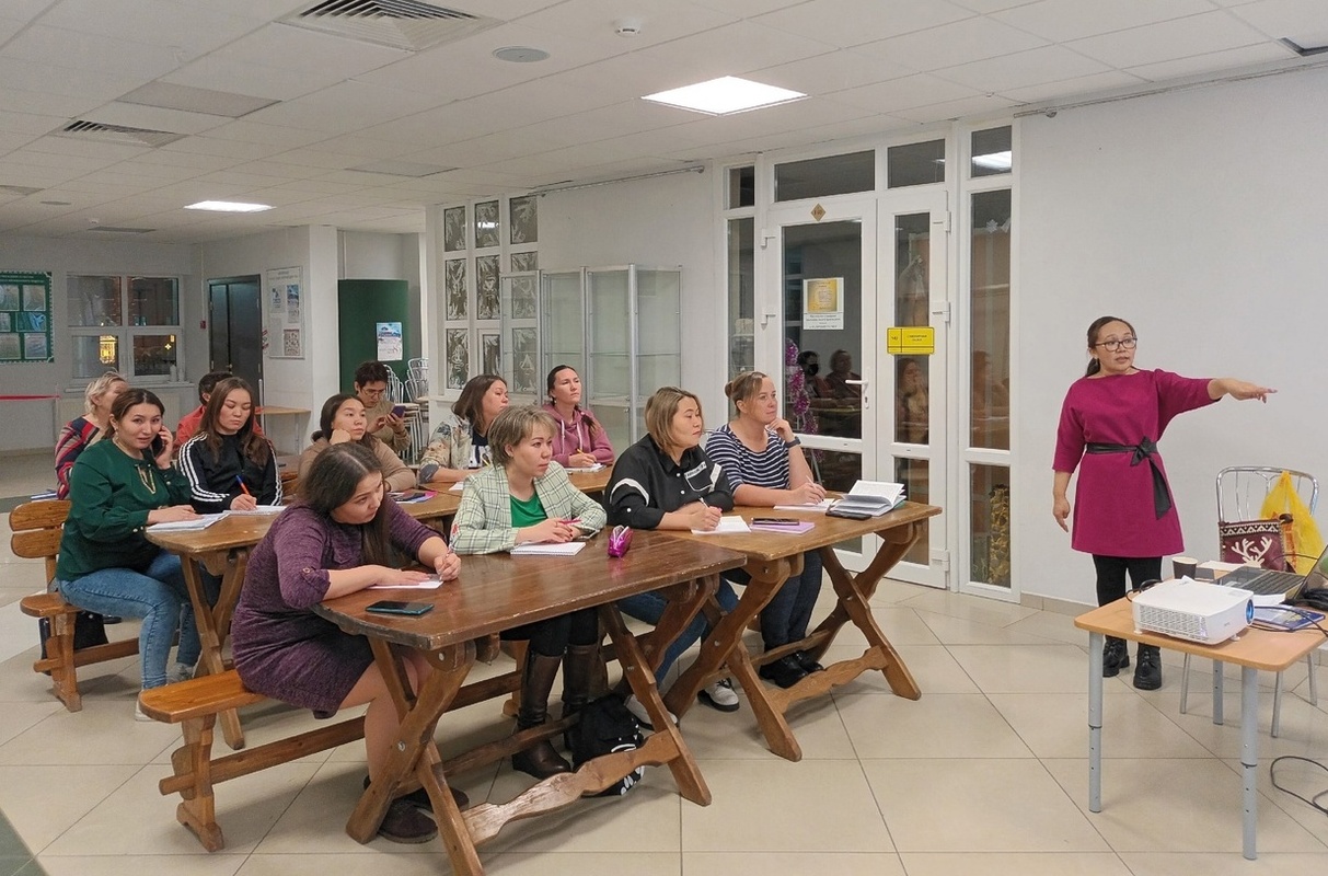 В НАО работают три языковые школы, обучающие ненецкому языку