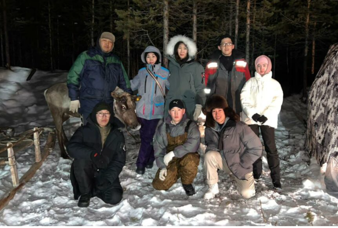 В Якутию прибыли олени, переданные оленеводами Хабаровского края